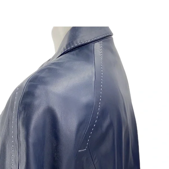 St. John XL blue leather jacket with pockets. Button front - Picture 5 of 11